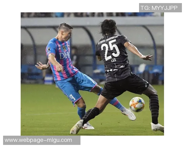 德岛漩涡与鸟栖的激烈对决展现日本足球的魅力与竞争力